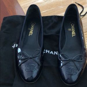 Chanel baby patent leather ballet flats